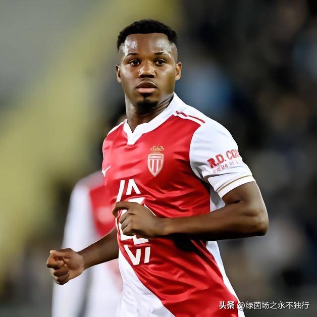 巴萨重磅，不仅甩掉高薪包袱，还收入1100万，梅西接班人闪耀法甲